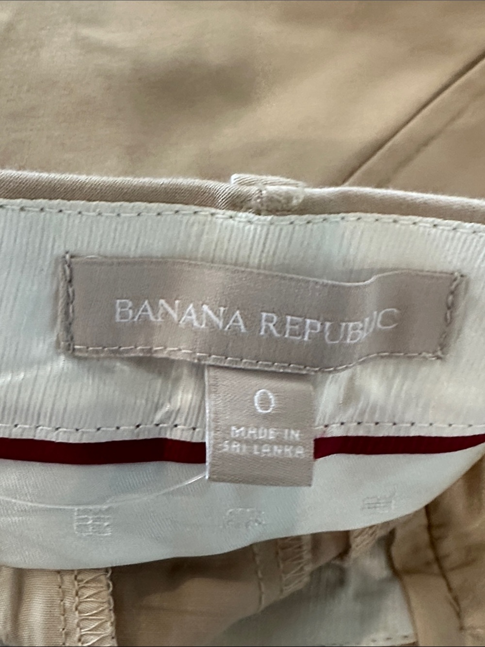 NWT Banana Republic Shorts - Picture 3 of 5